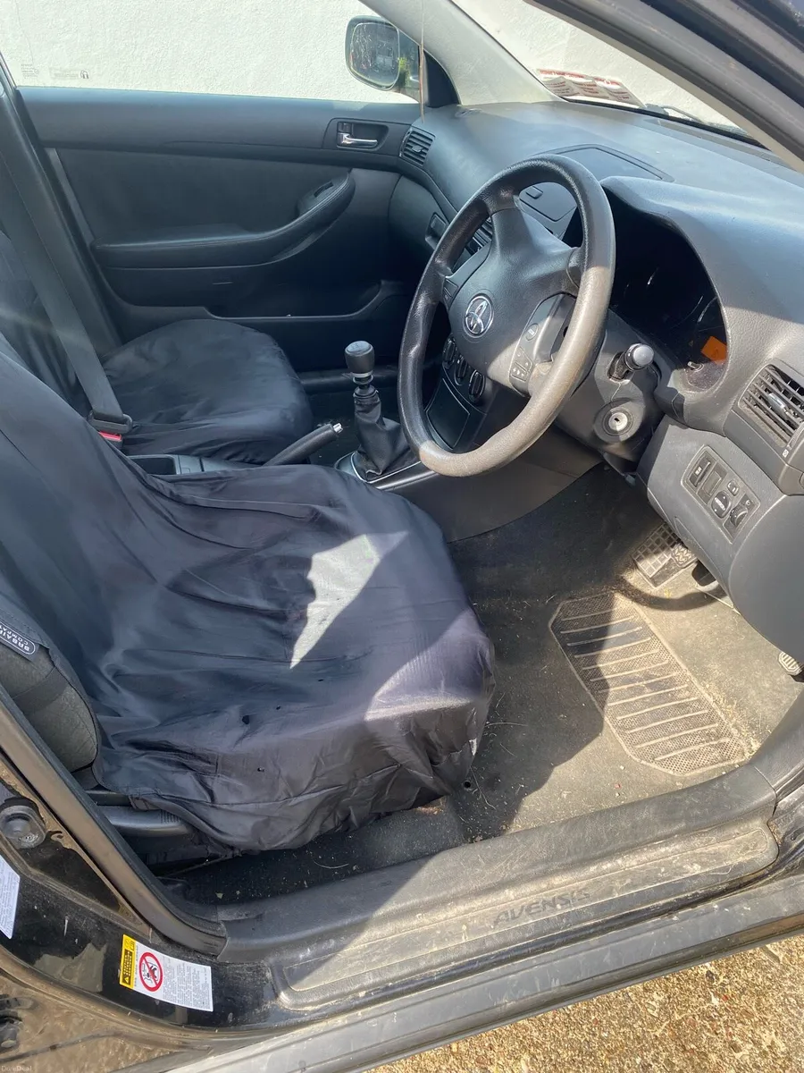 Toyota avensis - Image 5