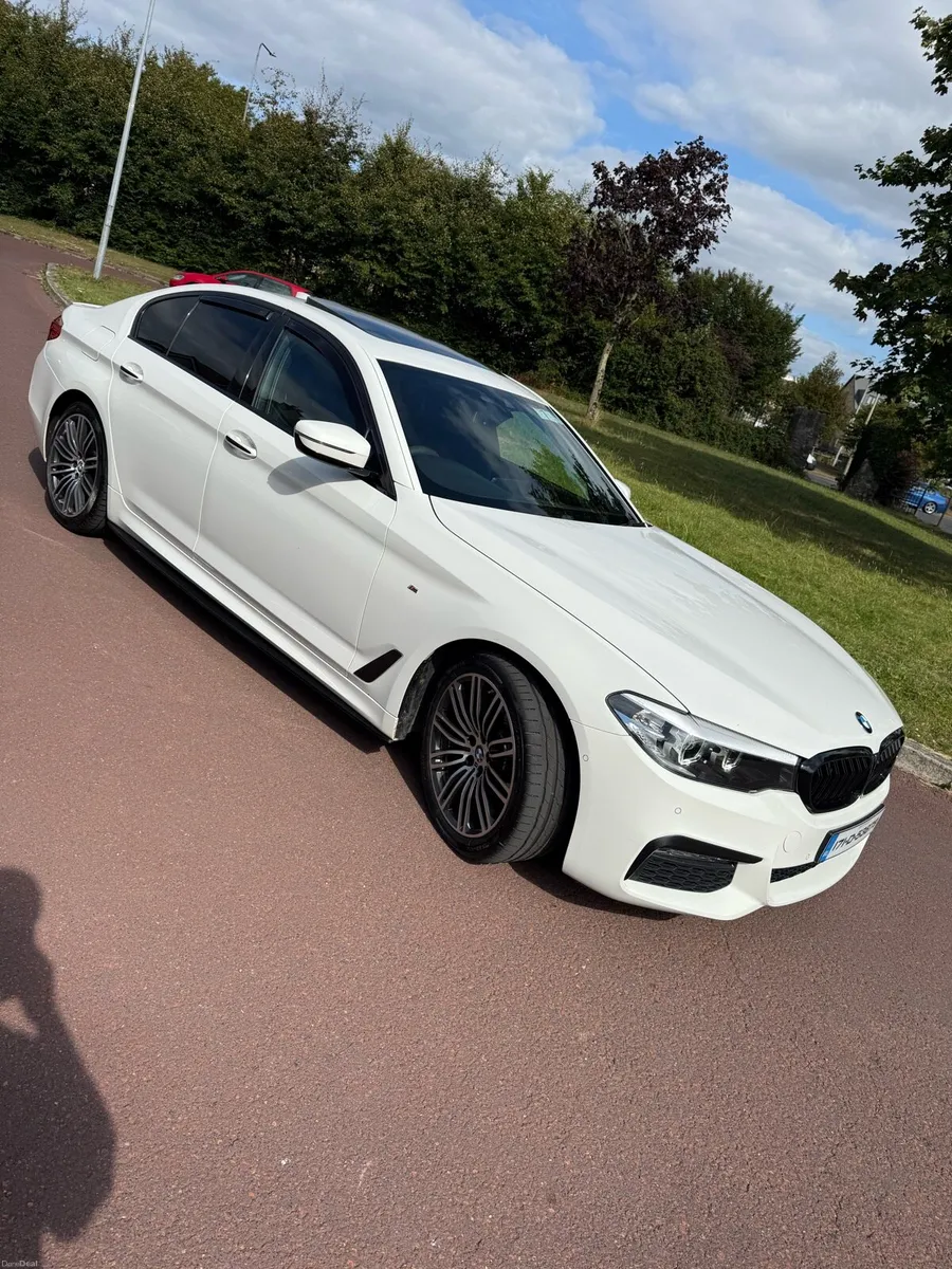 Bmw 5 series - Image 2