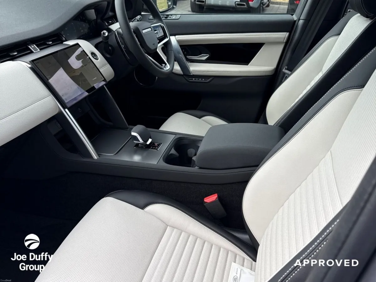 Land Rover Discovery Sport 1.5 269PS PHEV S - Image 3