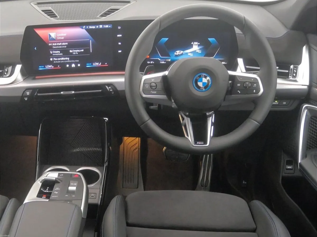 BMW iX2 eDrive20 M Sport - Image 5