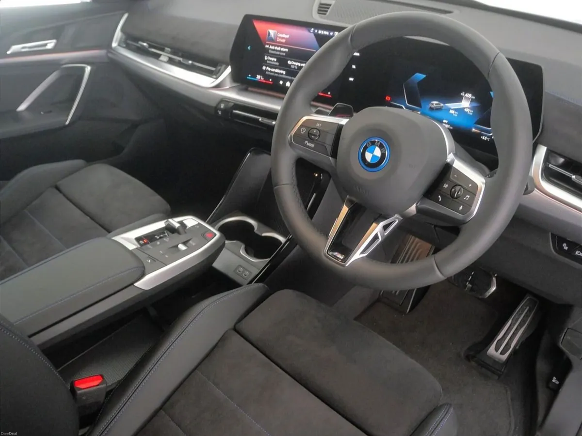 BMW iX1 eDrive20 M Sport - Image 6