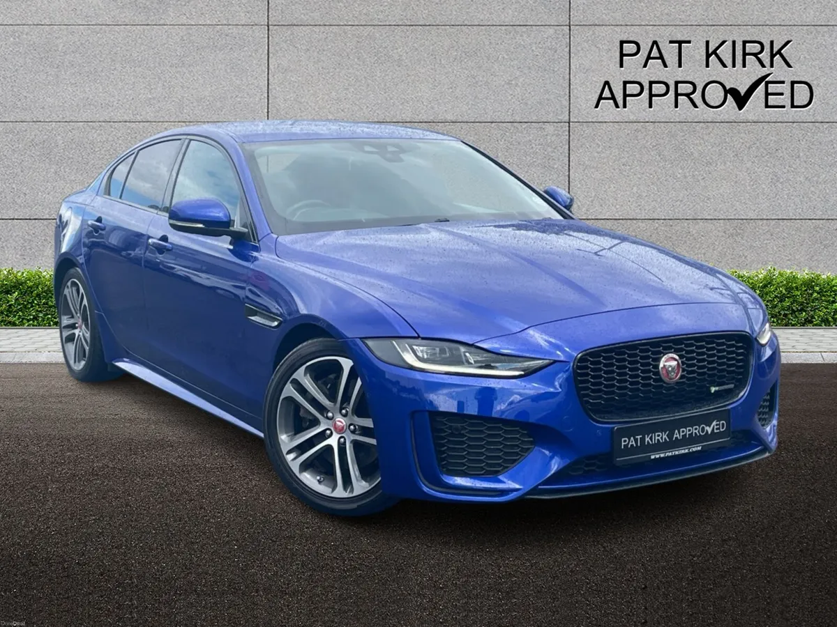 Jaguar XE Xe Diesel Saloon R-Dynamic SE - Image 1