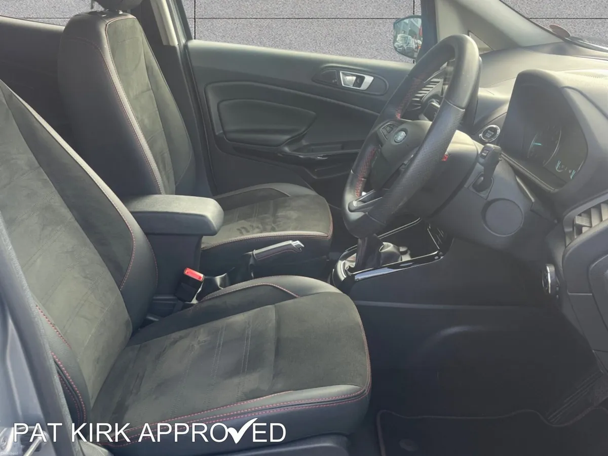 Ford EcoSport Hatchback ST-Line - Image 6