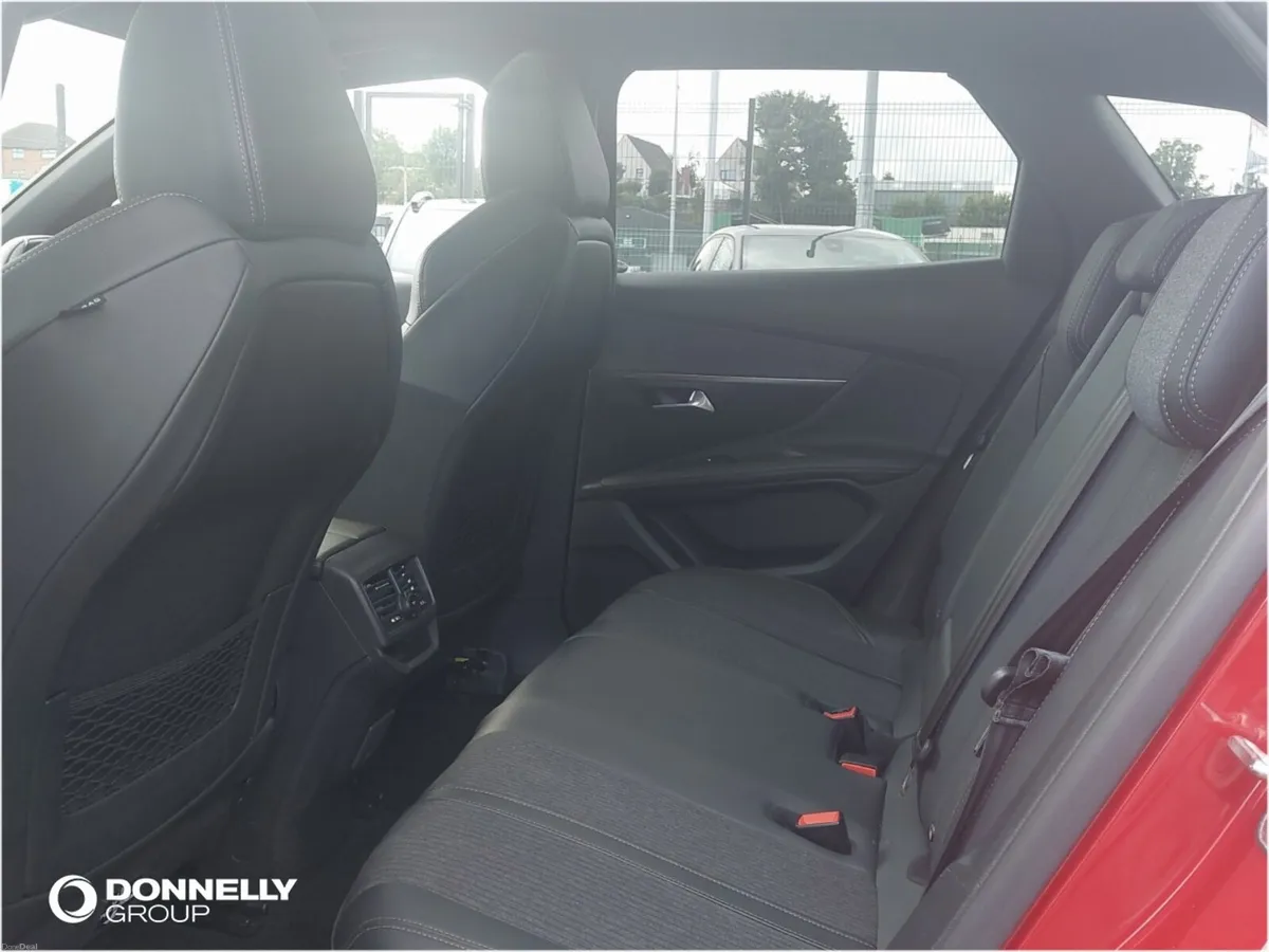 Peugeot 3008 Estate GT Line Premium - Image 6