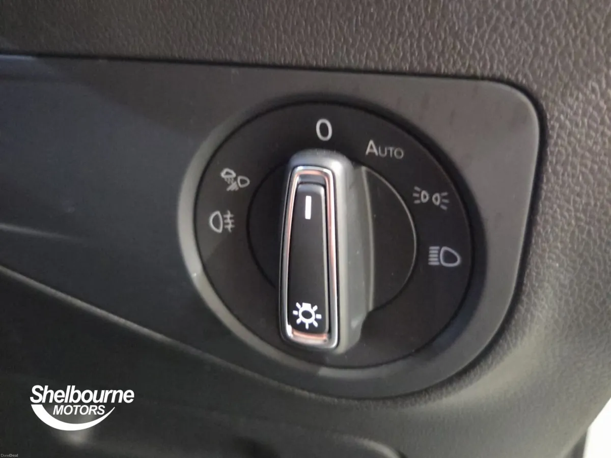 Volkswagen Tiguan R-LINE TSI DSG - Image 5