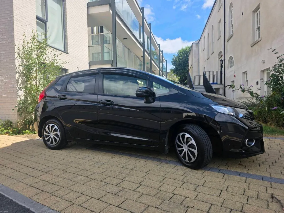 Honda Fit Very Low Milage! 31k KM! - Image 4
