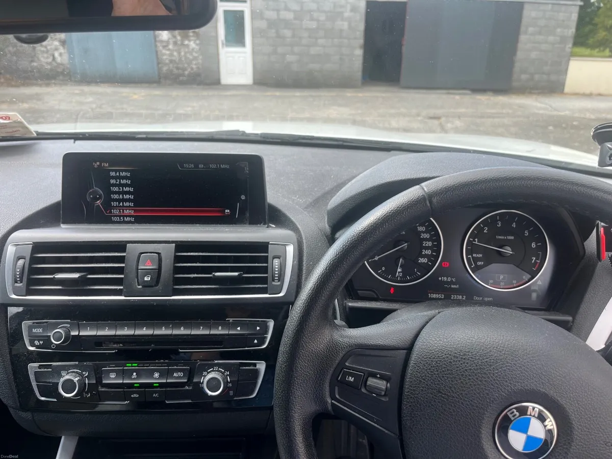 BMW 1-Series 2016 - Image 5