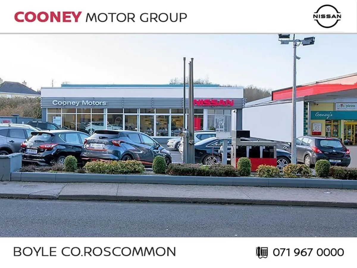 Nissan Qashqai ePOWER QASHQAI SV PREMIUM Full Serv - Image 5