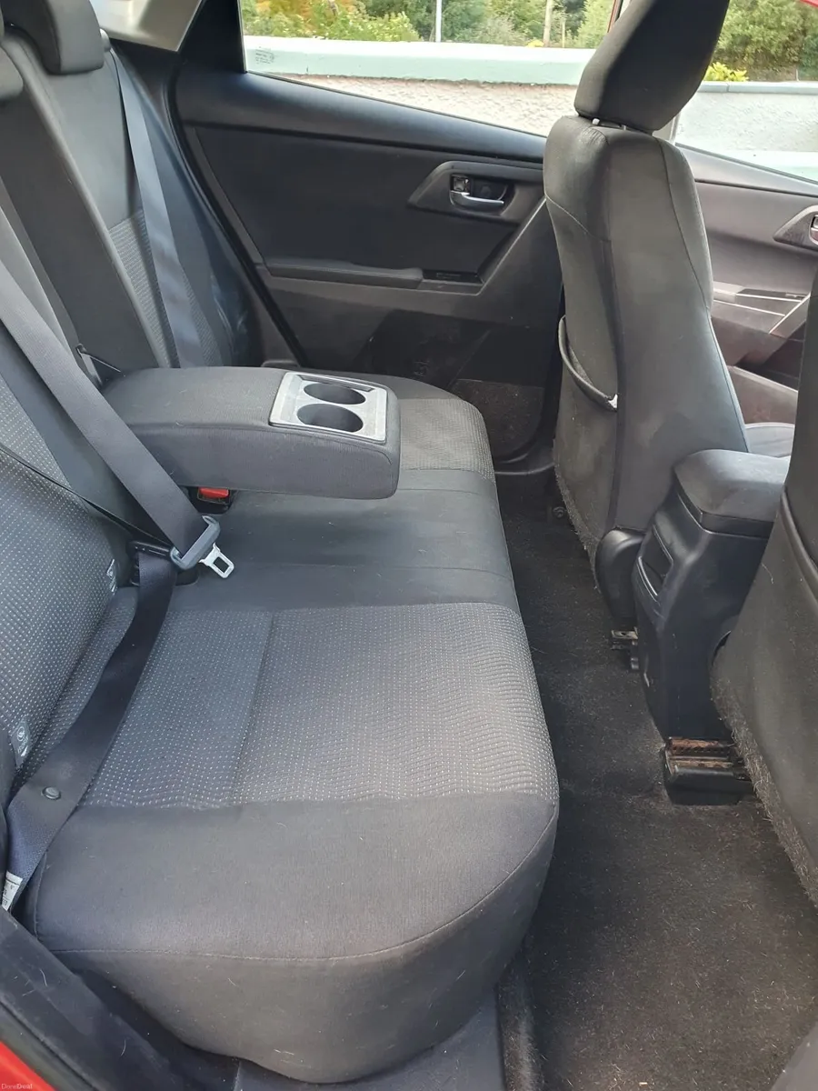Toyota Auris ( Luna ) 2013 - Image 4