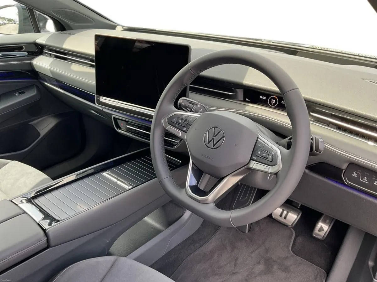 Volkswagen ID.7 TOURER *DEMO* - Image 6