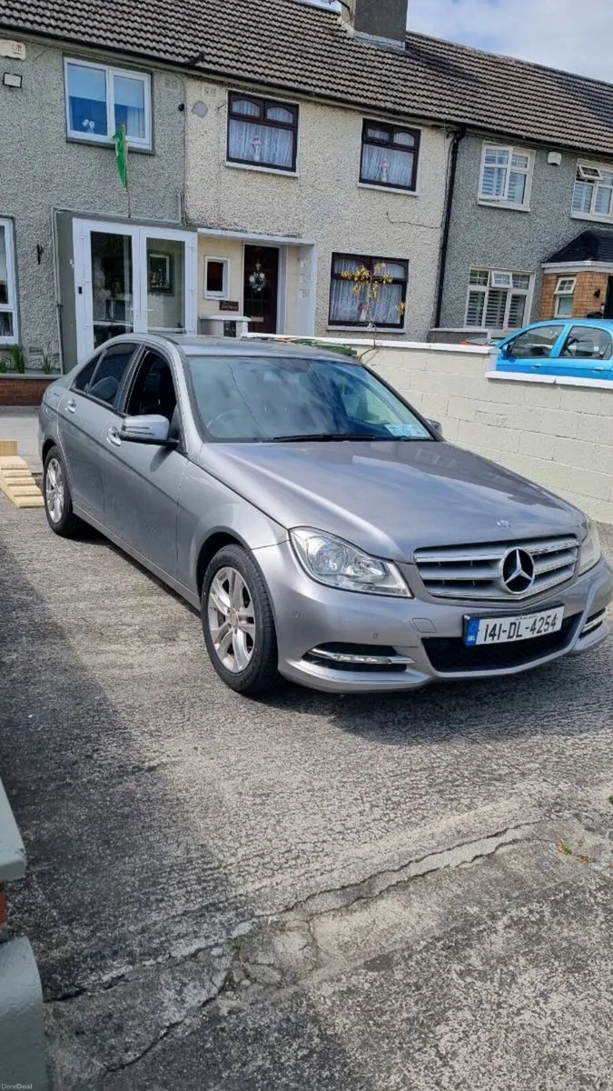 Mercedes c class automatic - Image 2