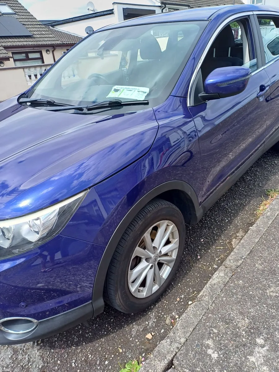 Nissan Qashqai 2015 - Image 2