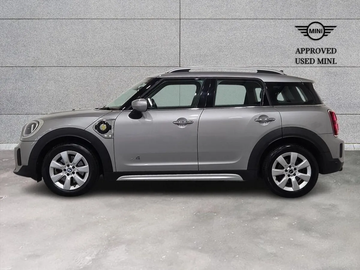 Mini Countryman Cooper S E Classic - Image 3