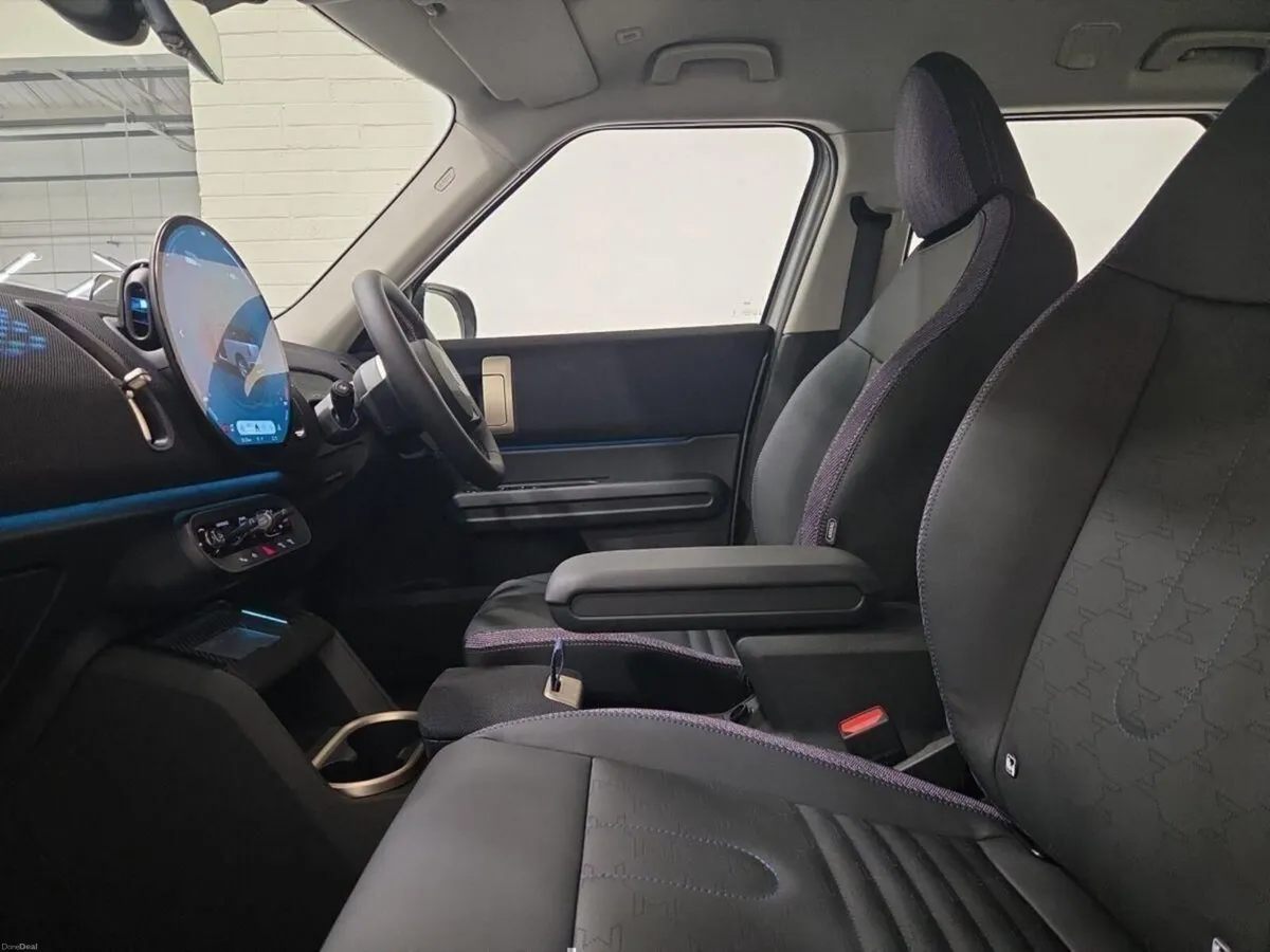 Mini Countryman E - Image 5