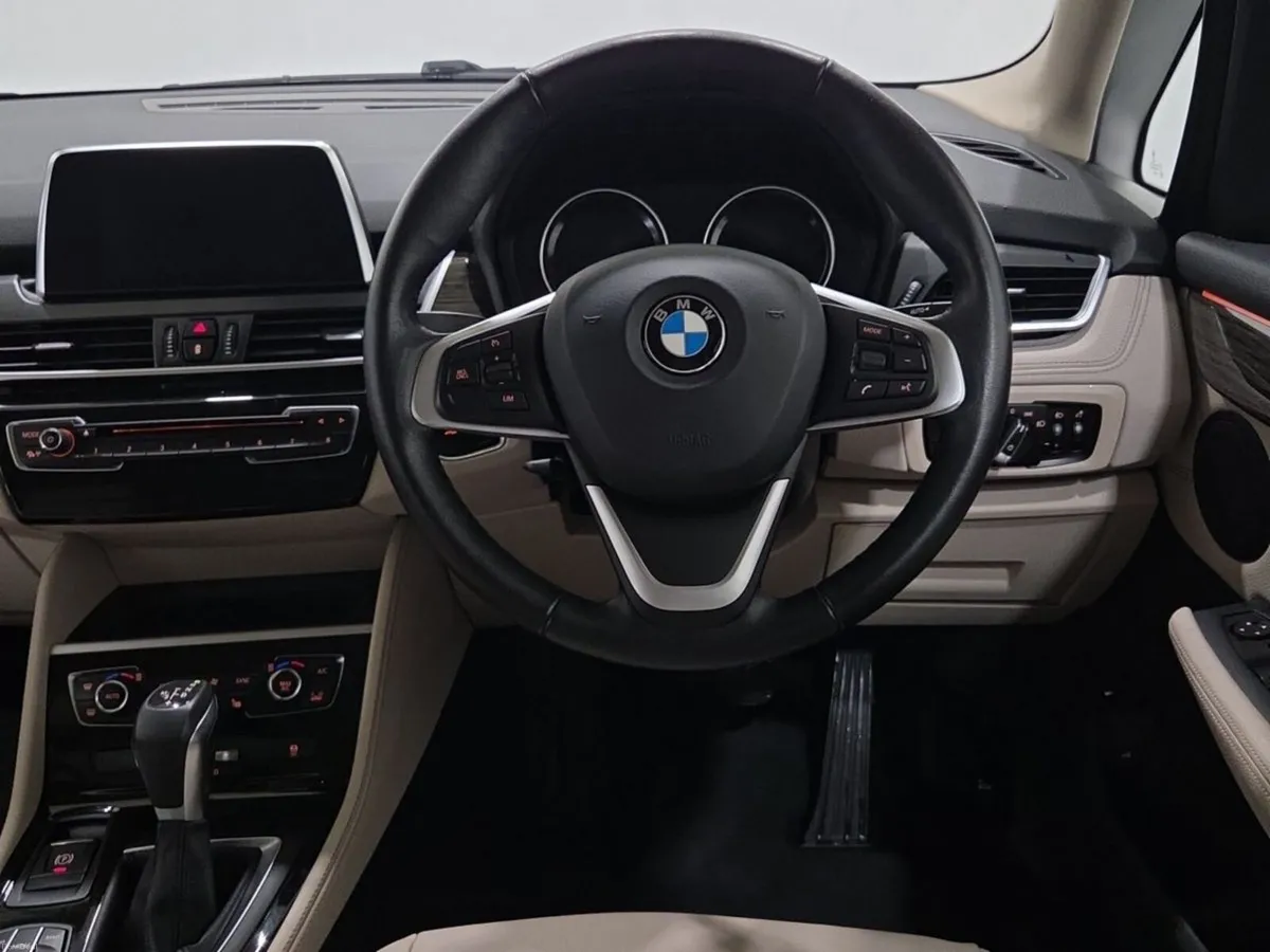 BMW 2-Series 225xe iPerformance Luxury Active Tour - Image 5