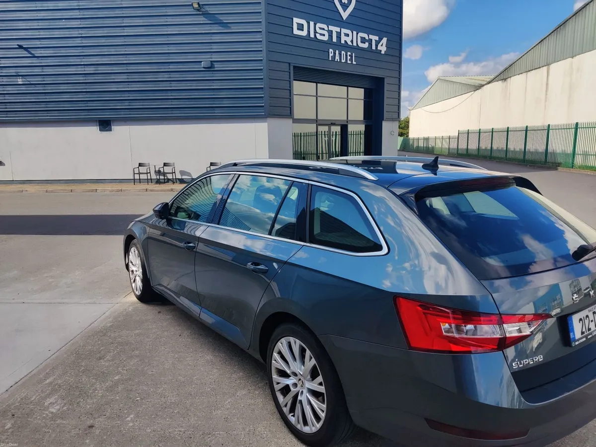 Skoda Superb 2021 - Image 2