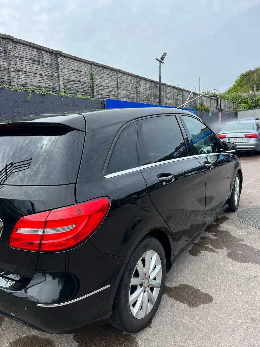 Mercedes Benz B 180 - Image 6