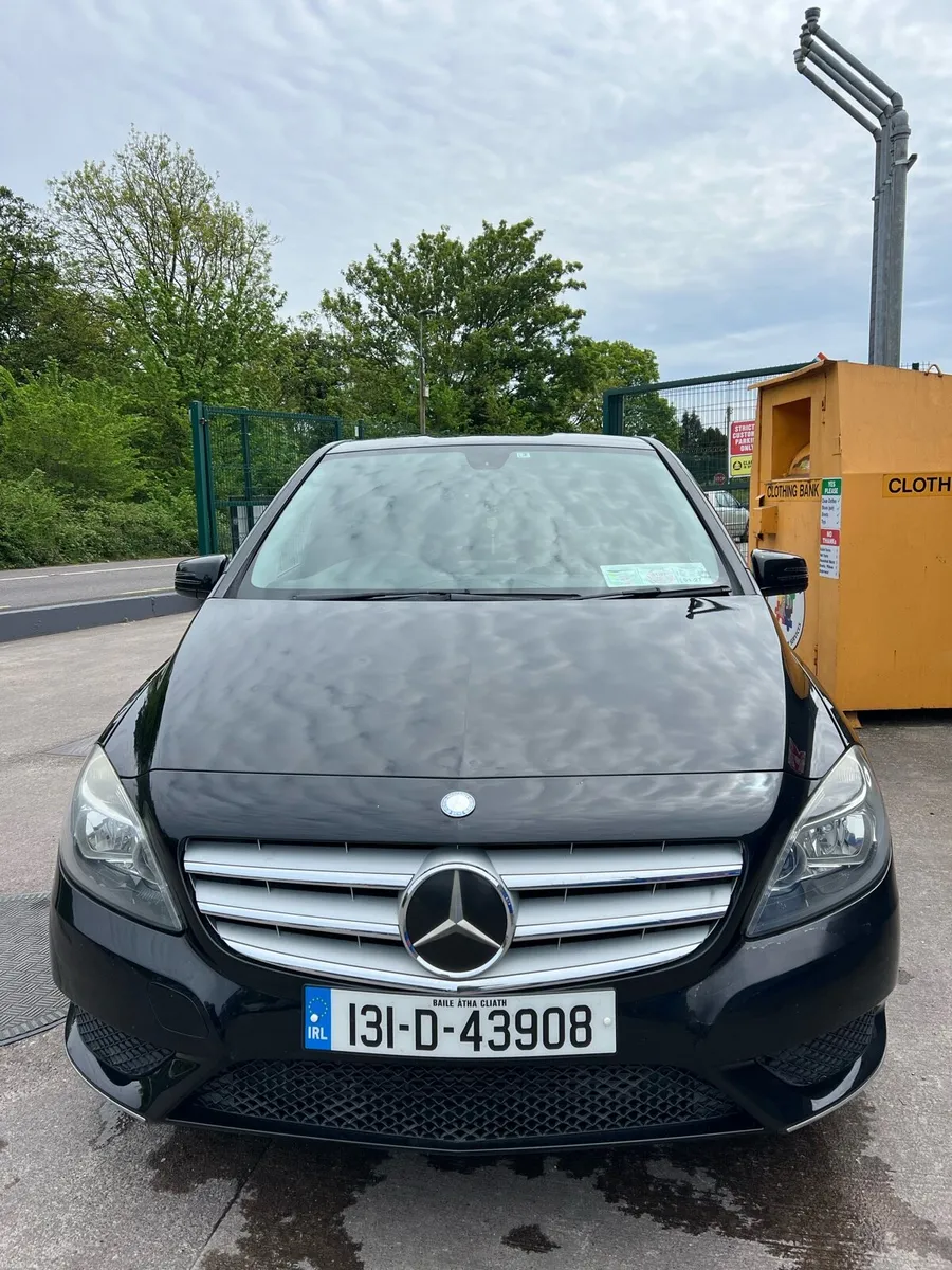 Mercedes Benz B 180 - Image 1