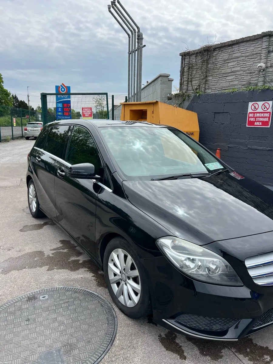 Mercedes Benz B 180 - Image 3