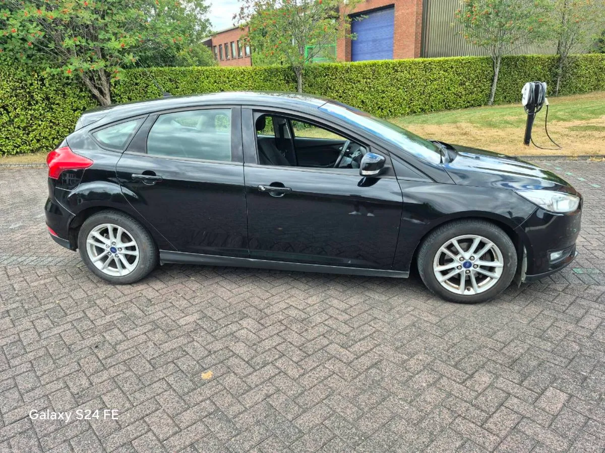 Car - Image 6