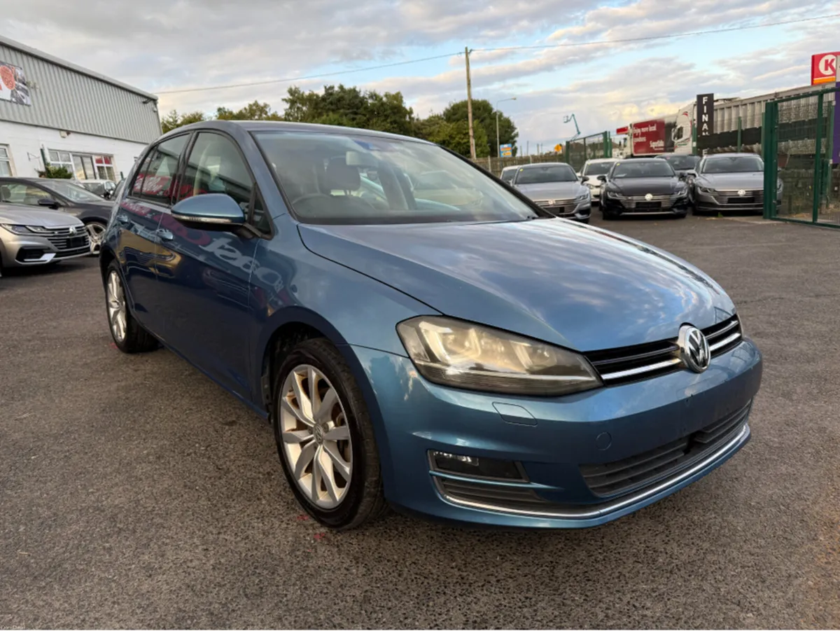Volkswagen Golf 1.4 TSI AUTOMATIC - FULL  LEATHER - Image 3