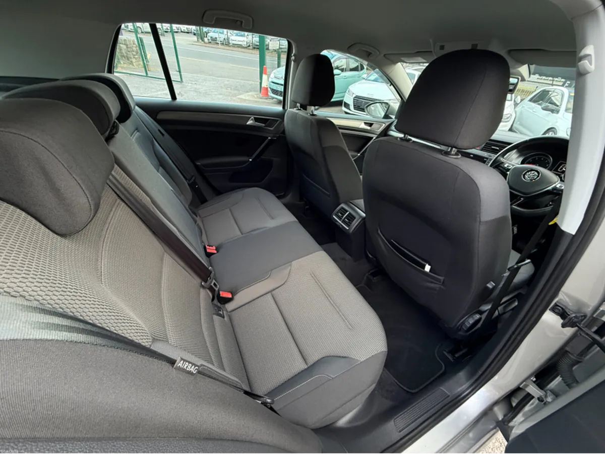 Volkswagen Golf 1.2 TSI AUTOMATIC - -  COMFORTLINE - Image 6