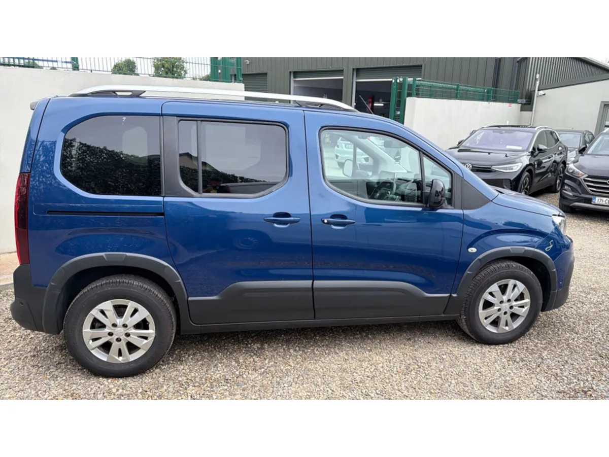 Peugeot Rifter 1.5 ALLURE - Image 6