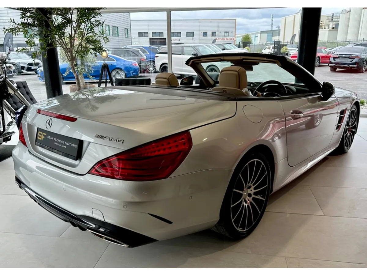 Mercedes-Benz SL-Class 400 AMG LINE AUTO - Image 5