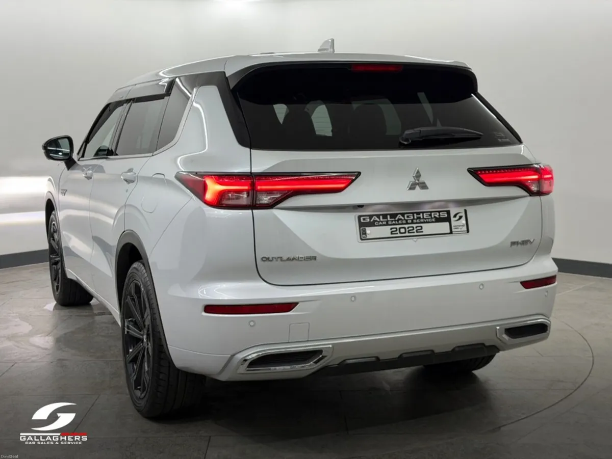 Mitsubishi Outlander 2.0 PHEV 7 SEATER AUTO ONLY 5 - Image 6