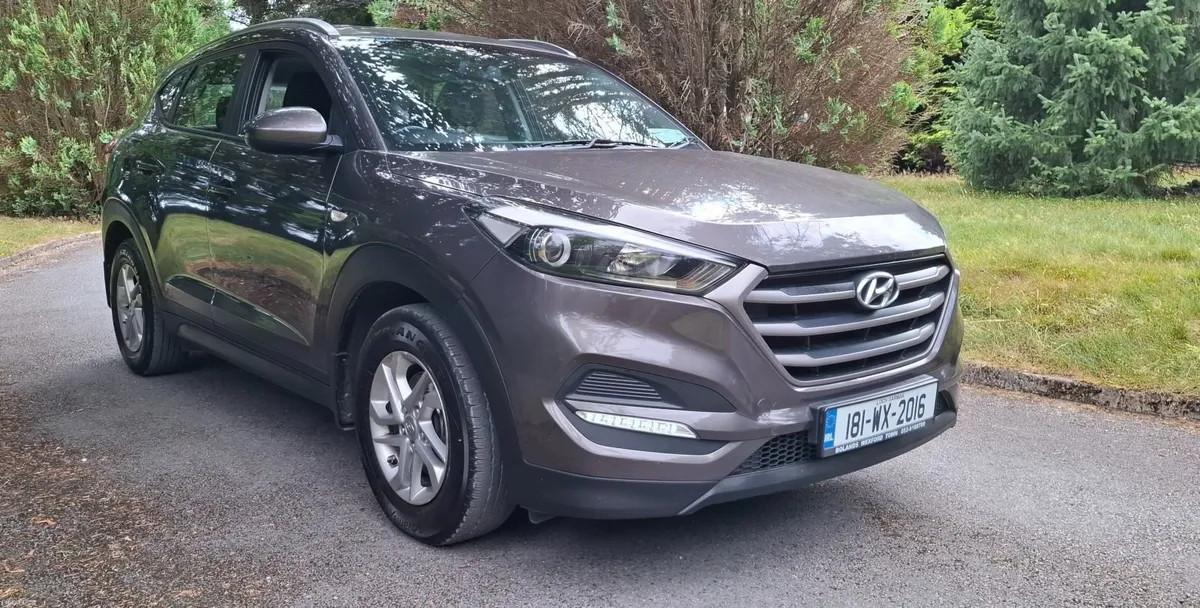 18 Hyundai Tucson,  FSH , NCT 3/28 - Image 1