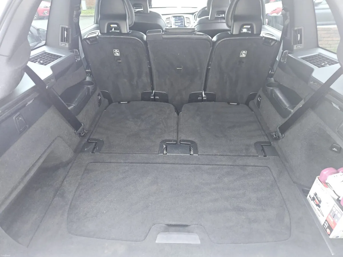 Volvo xc90 t8 r design - Image 6