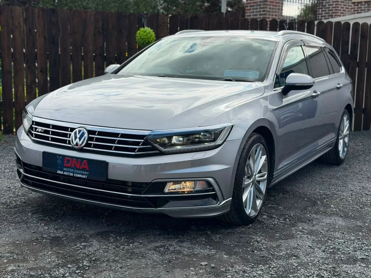 Volkswagen Passat 2.0 TSI 220BHP - R LINE - 45KMS - Image 3