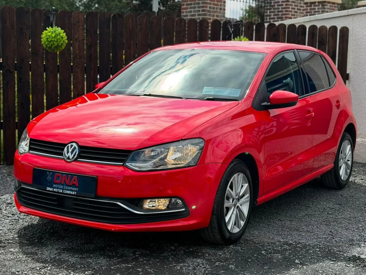 Volkswagen Polo 1.2 AUTO - 21K KMS - Image 3