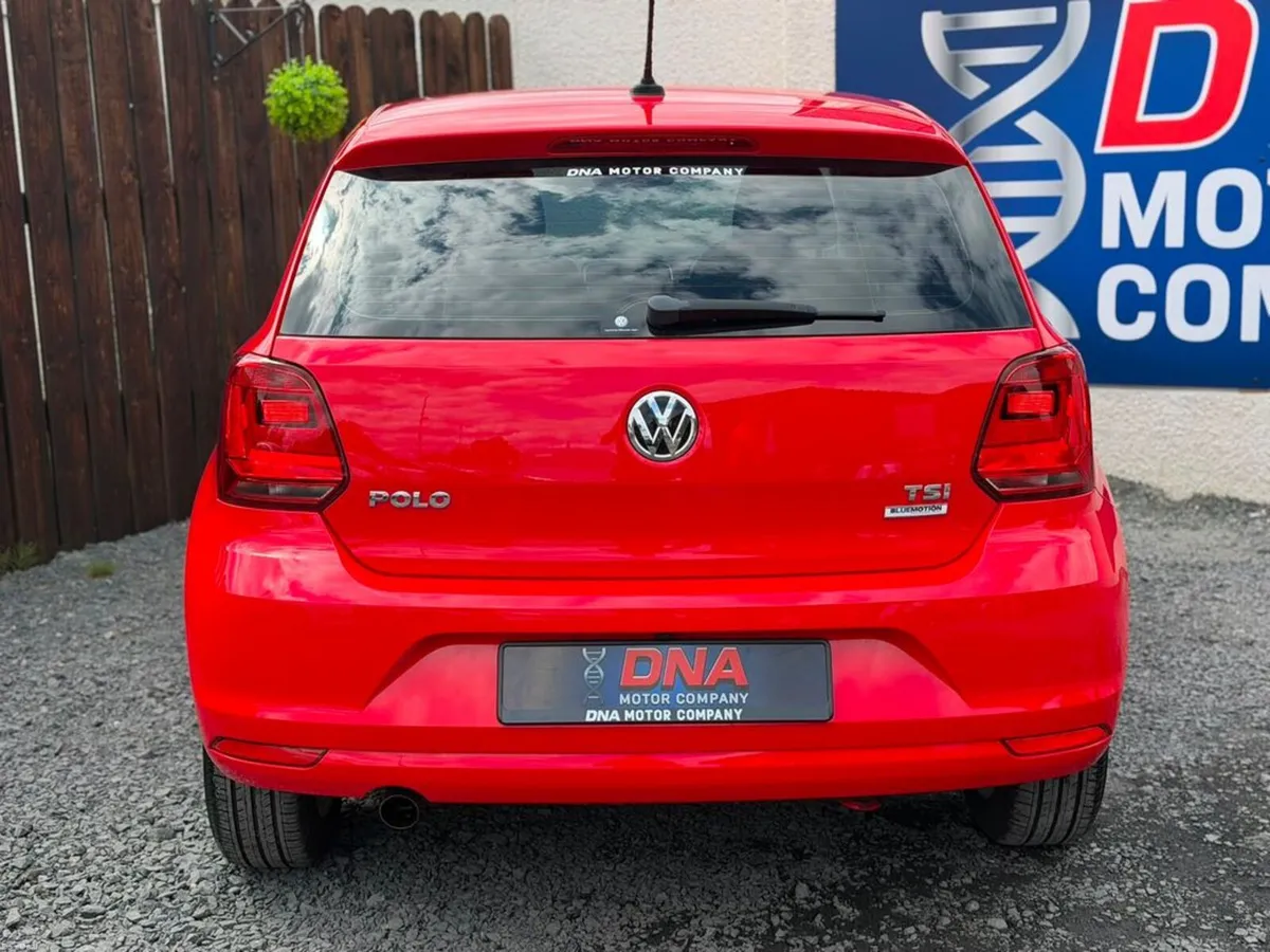 Volkswagen Polo 1.2 AUTO - 21K KMS - Image 6