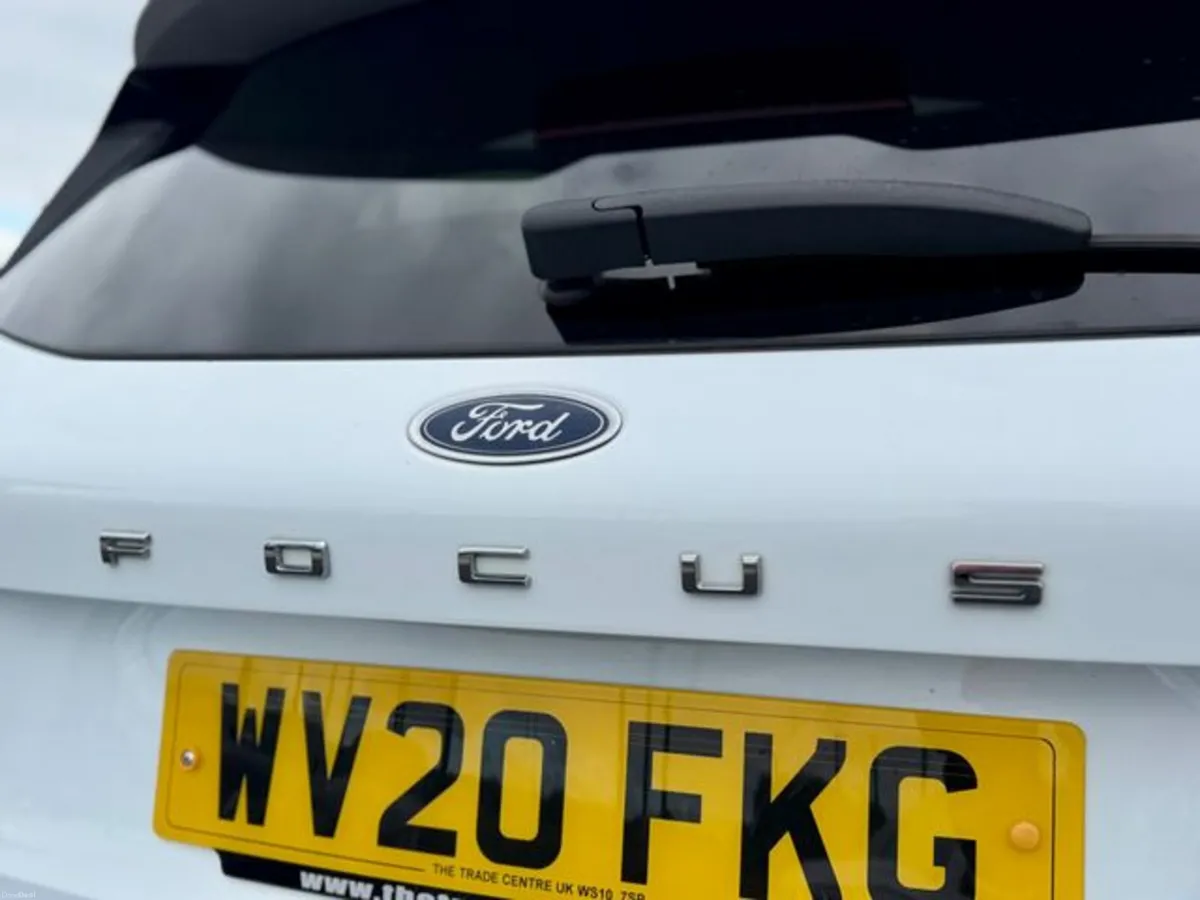 Ford Focus ST-LINE TDCI - Image 6