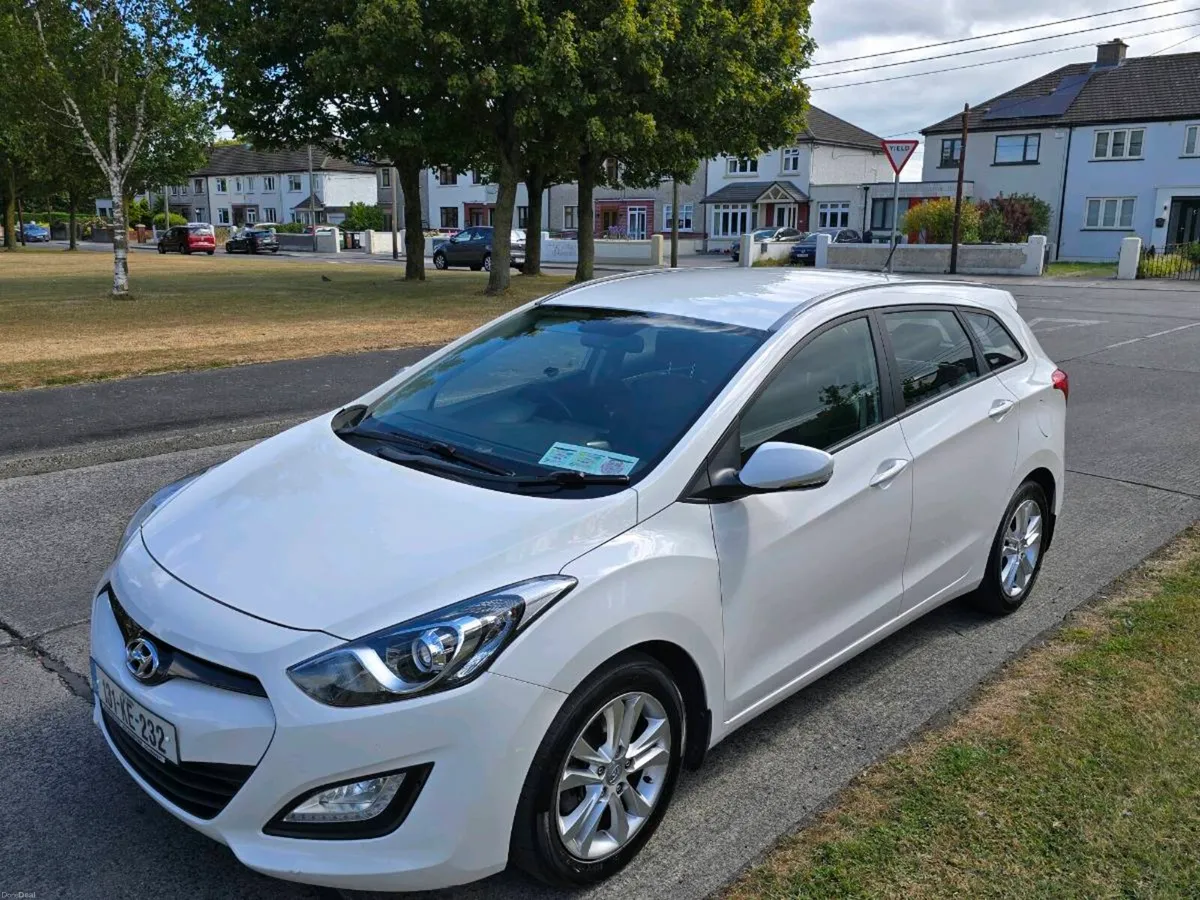 2013 hyundai i30 elite plus 1.4D tax & n.c.t5-27 - Image 6