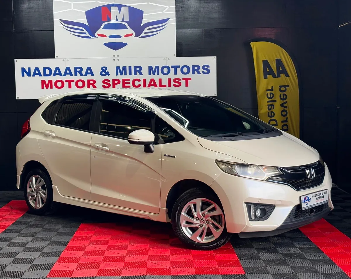 2015  Honda Fit Hybrid - Image 1
