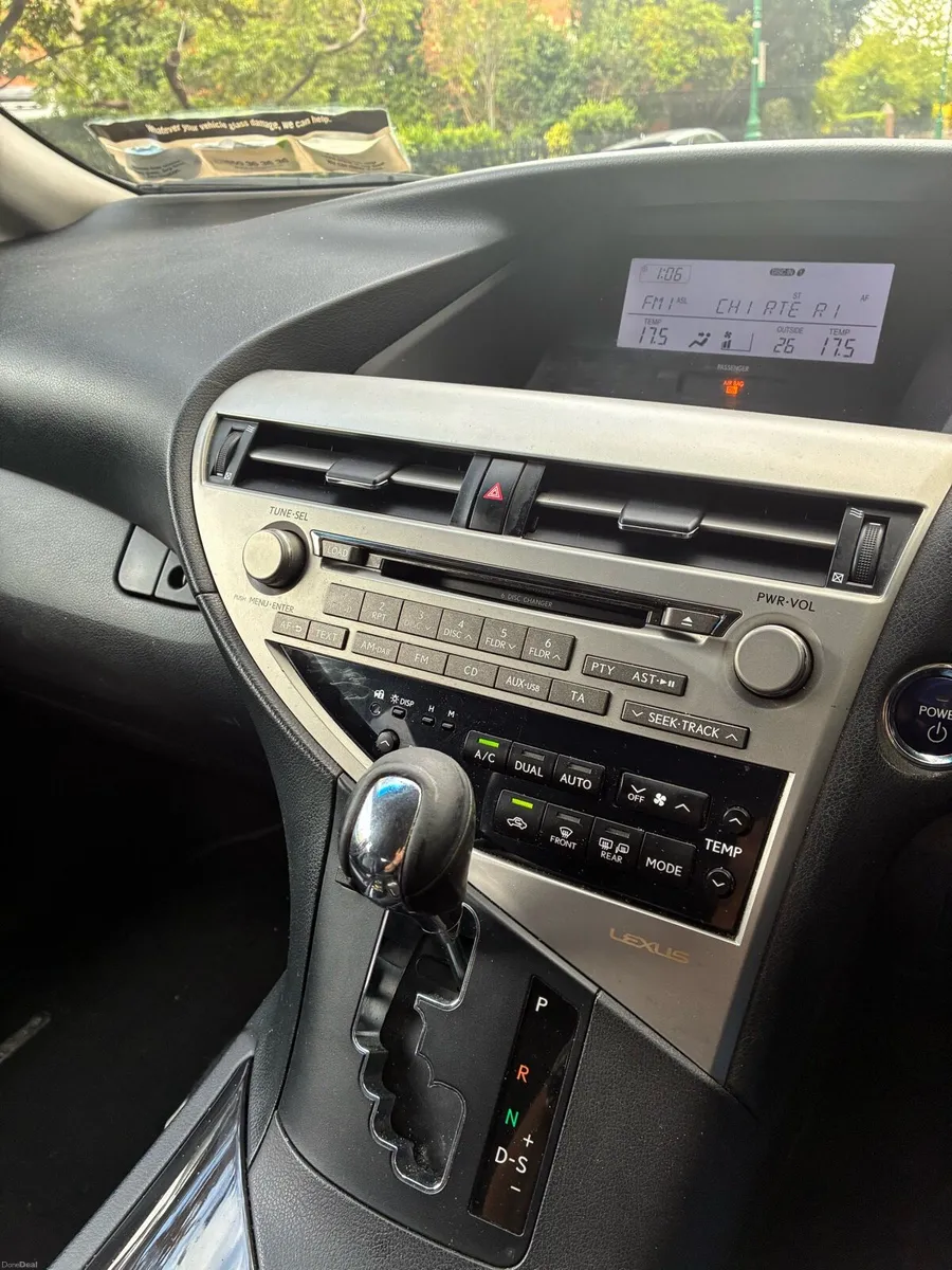 LEXUS RX450H HYBRID - Image 5