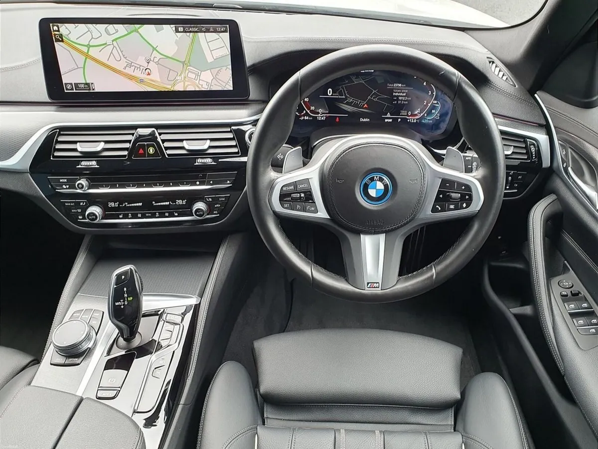 BMW 5-Series 530e M Sport Touring - Image 5
