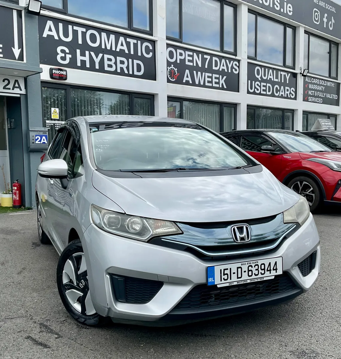 Honda Fit 2015  1.5 Hybrid Automatic 42.7 k miles - Image 1