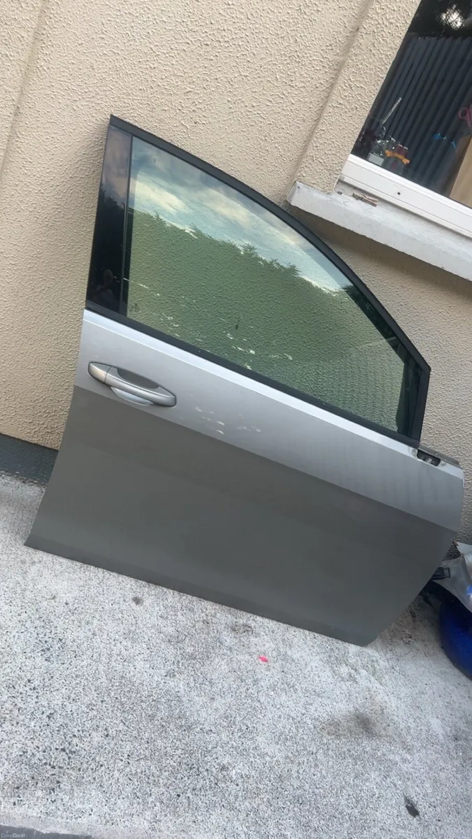 Vw golf door - Image 1