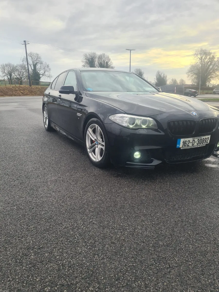 BMW 5-Series 2016 m sport - Image 2