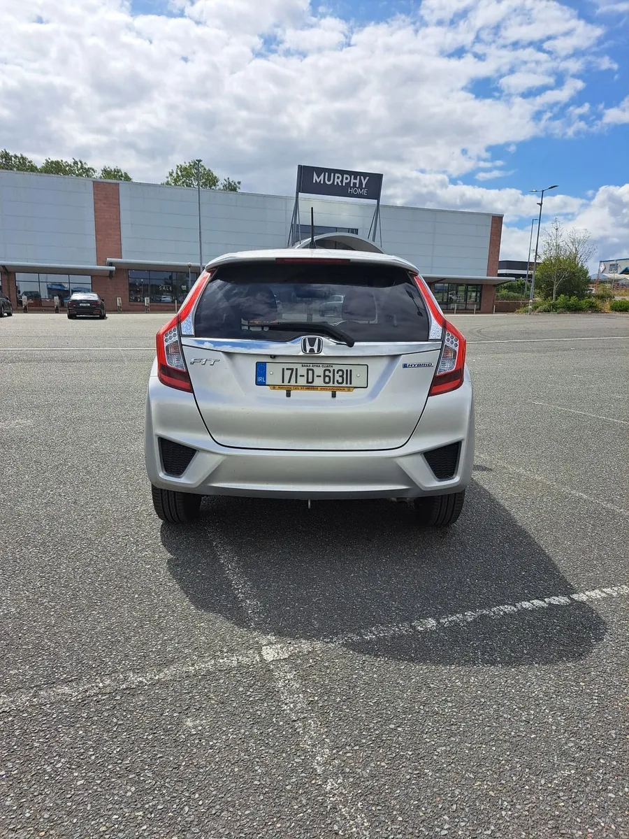 Honda Fit 2017 Hybrid 1.5L Automatic - Image 6