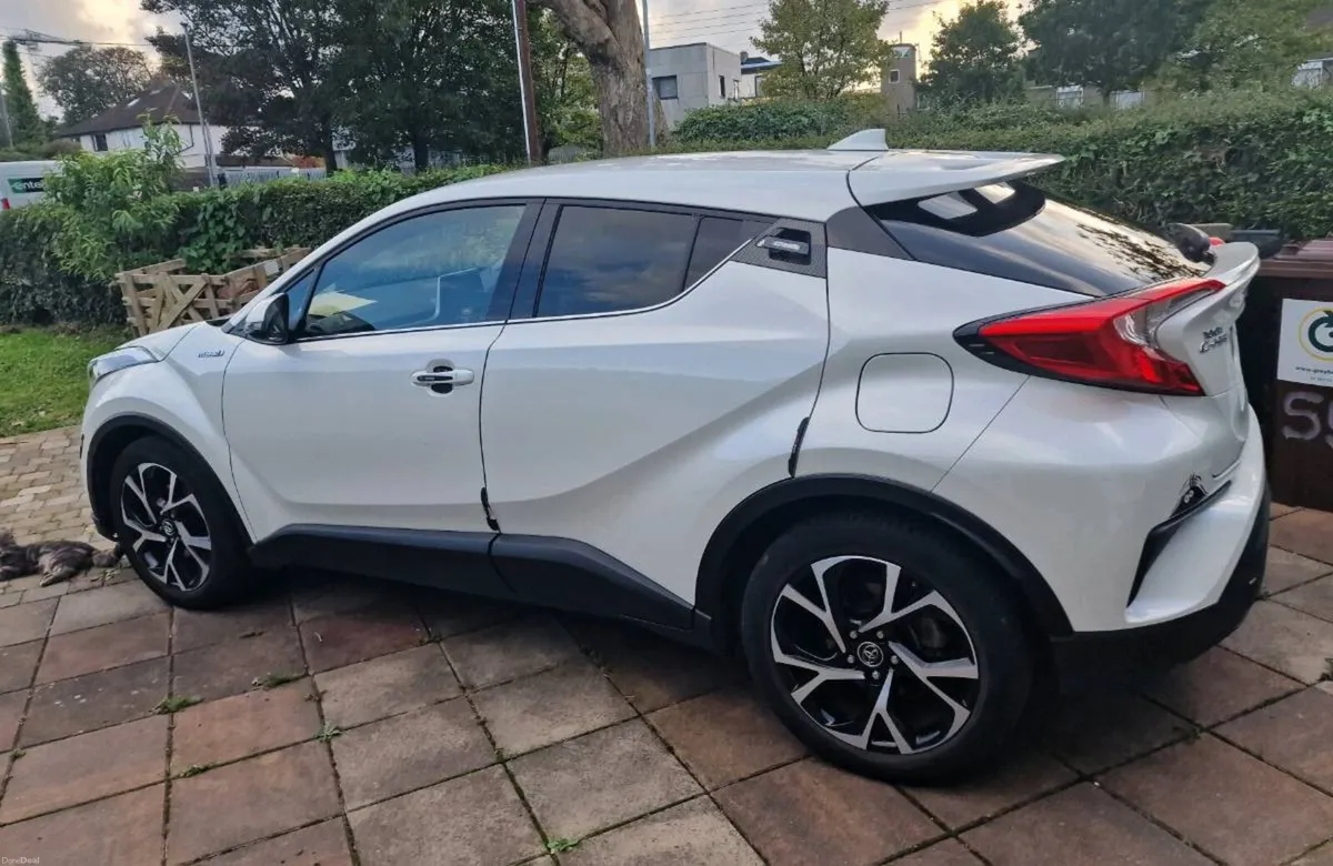 car Toyota C-HR 2019-2 - Image 5