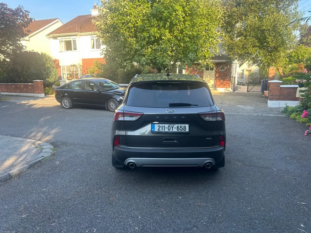 Ford Kuga 2021 titanium hybrid - Image 4
