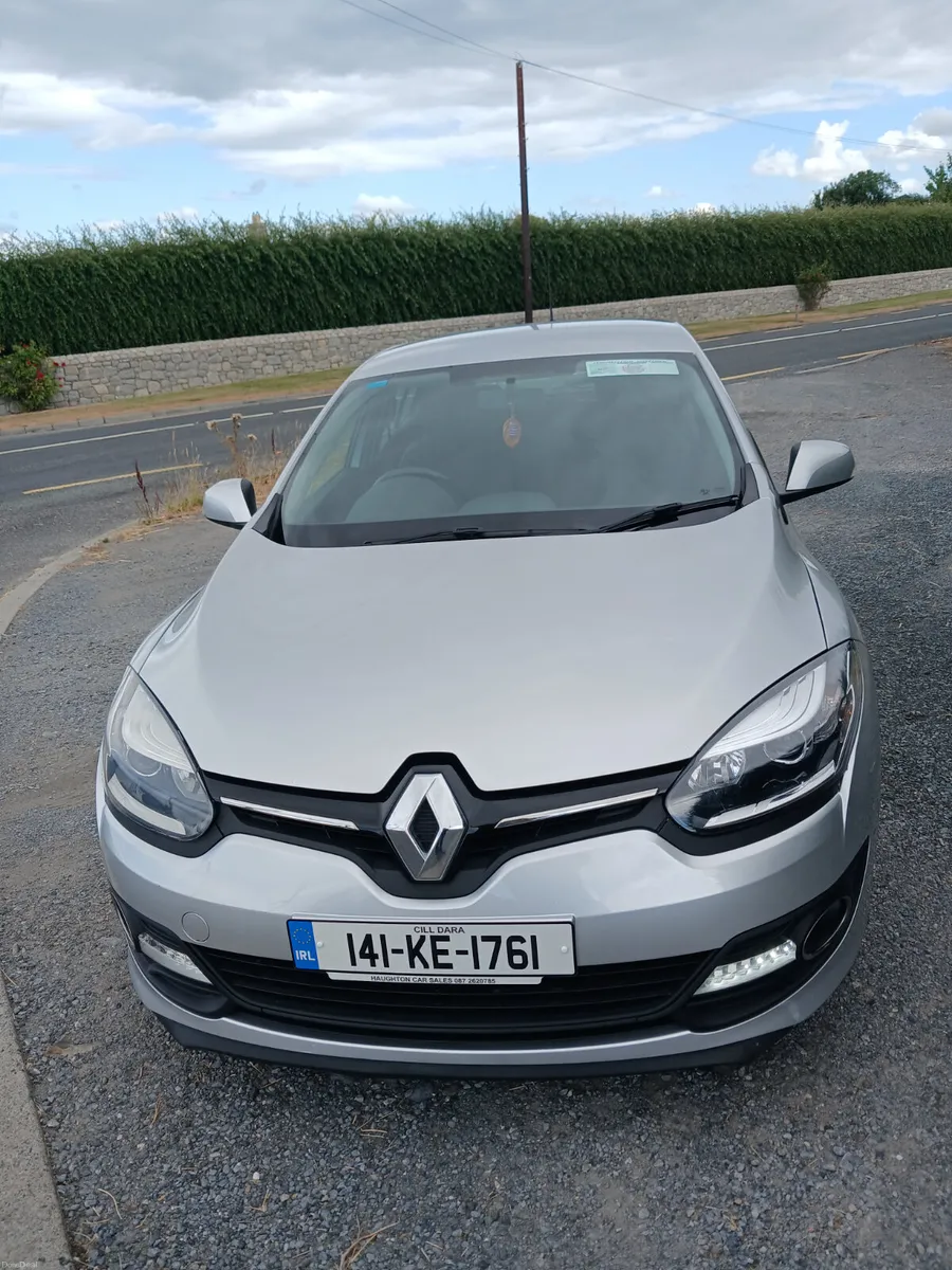 Renault Megane 2014 5 door Dsl Tax and test - Image 2