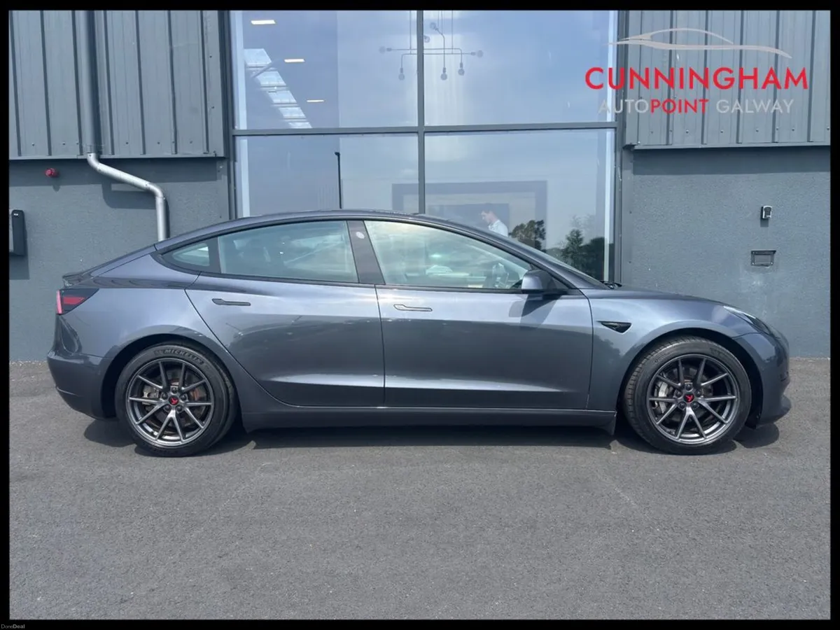 Tesla Model 3 RWD [Low Mileage] - Image 3