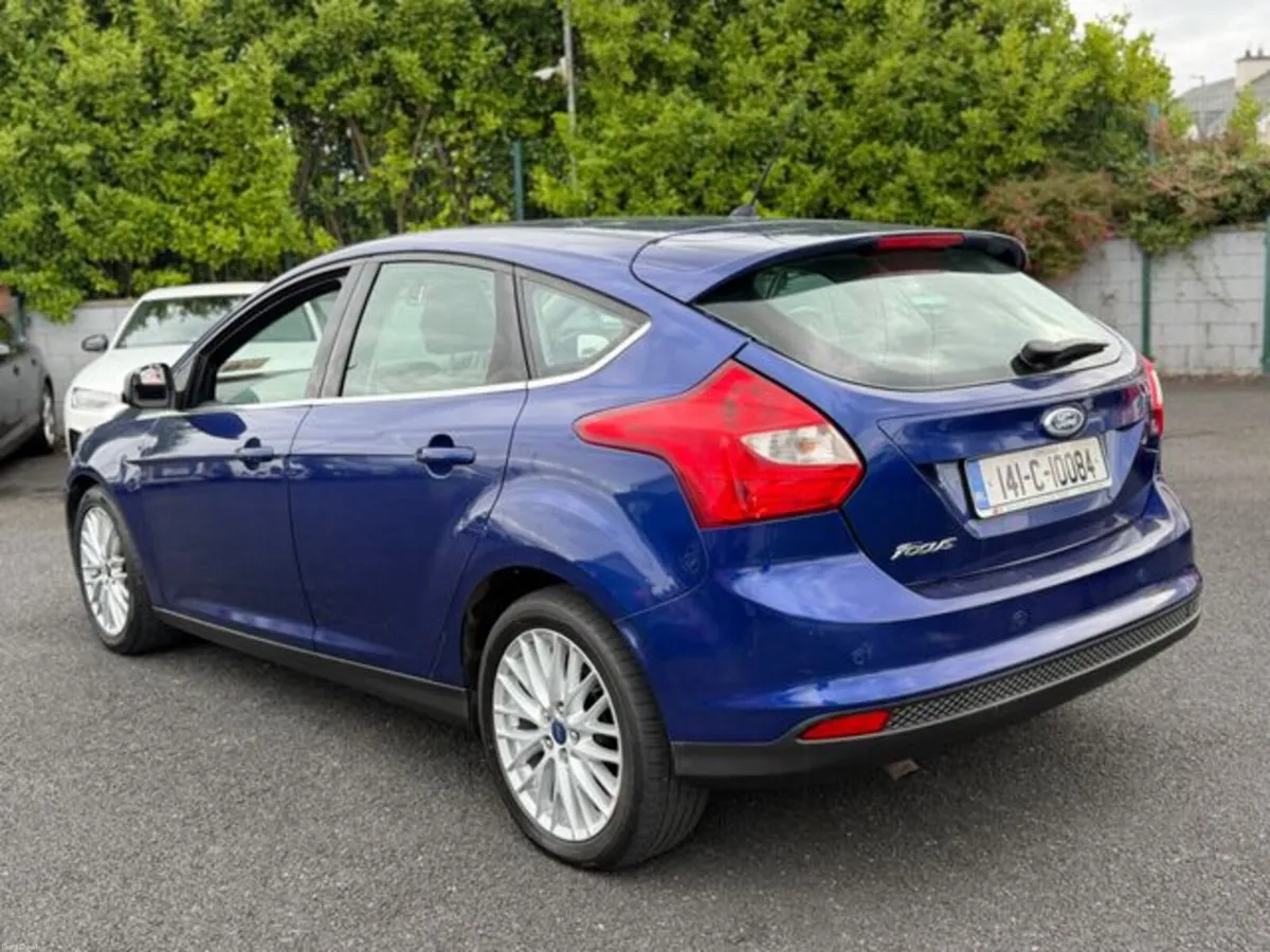 Ford Focus 1.6 TDCI Zetec Navigator 115PS 5DR - Image 5