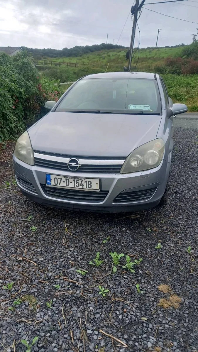 Car - Image 2