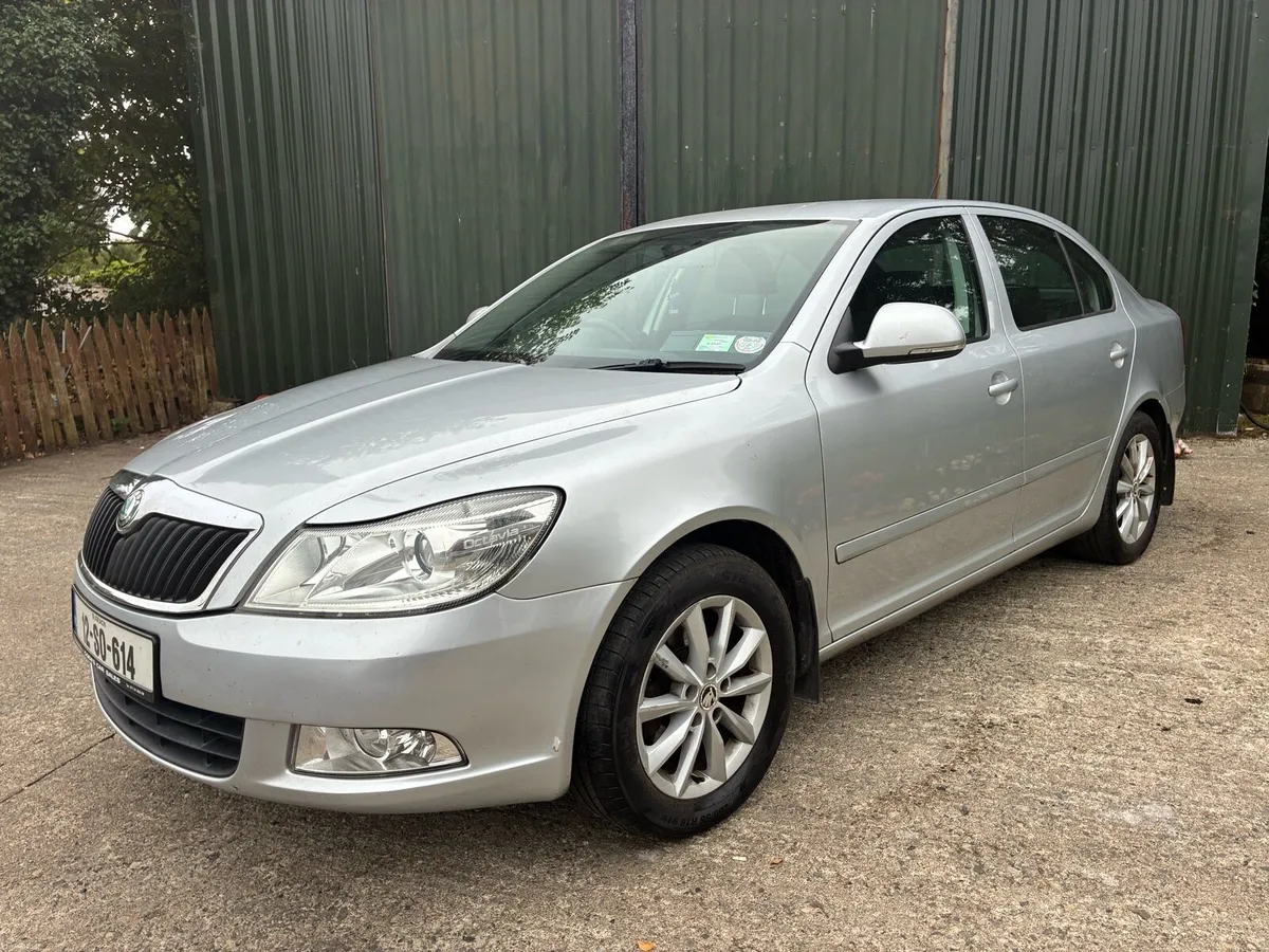 Octavia 1.2 petrol ,Nct 30/07/27 Tax 09/26 - Image 3